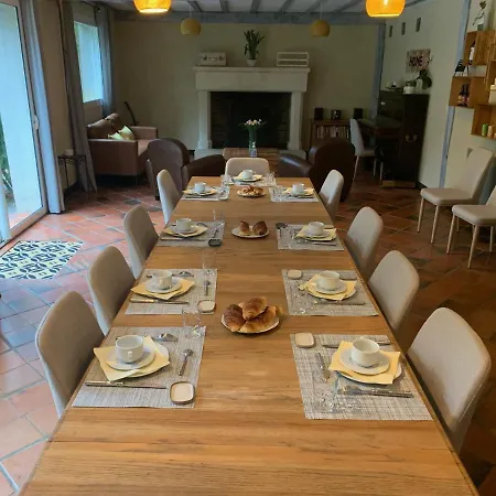 Bed & Breakfast Domaine De La Sabliere Thiviers