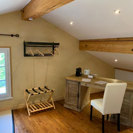 Bed & Breakfast Domaine De La Sabliere Thiviers